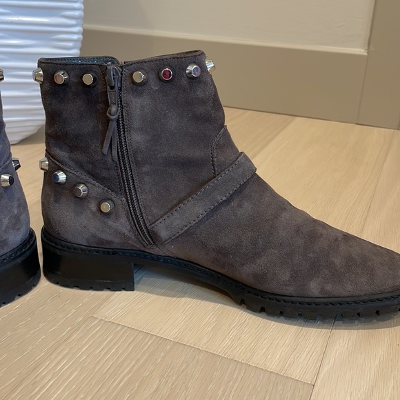 Suede ankle boots - Picture 2 of 9